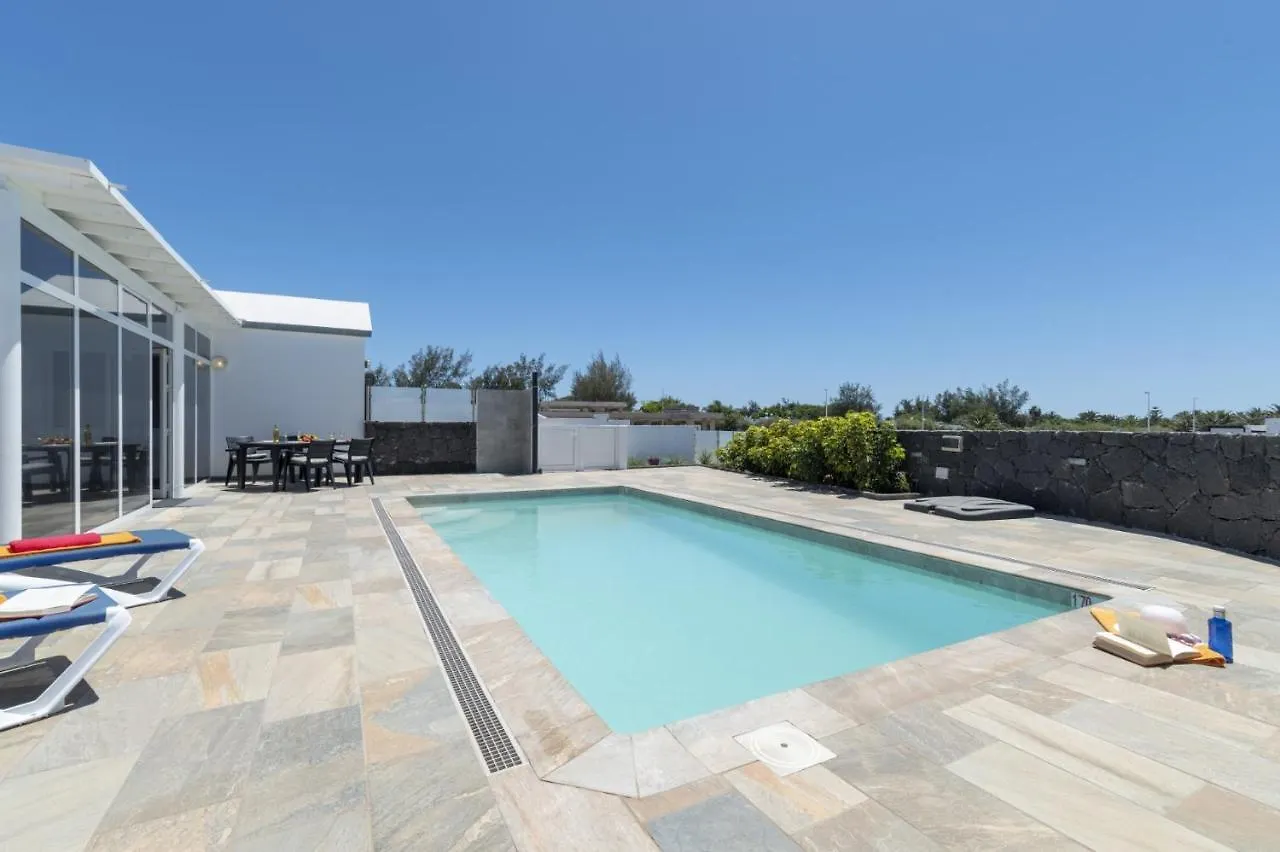 Villa Giorgia By Villa Plus Playa Blanca  0*, Playa Blanca (Lanzarote) Hiszpania