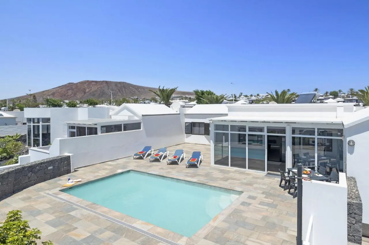 Villa Giorgia By Villa Plus Playa Blanca